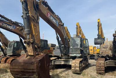 徐工XE490DK履带式挖掘机