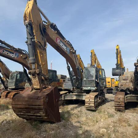 徐工XE490DK履带式挖掘机