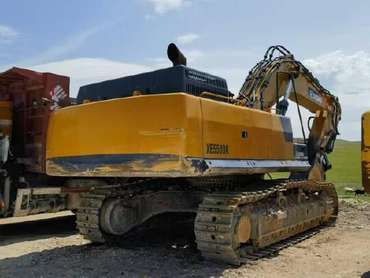 徐工XE550DK履帶式挖掘機