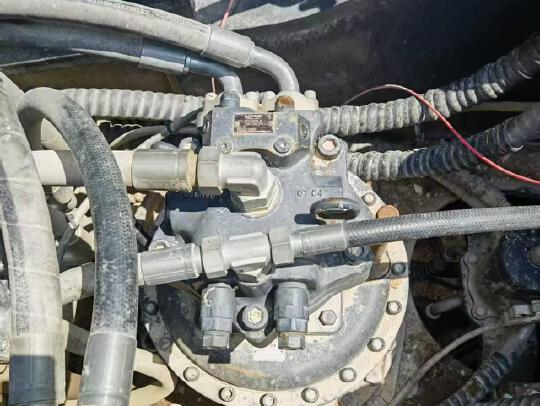 徐工XE550DK履帶式挖掘機