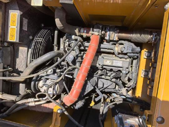 徐工XE135G履帶式挖掘機