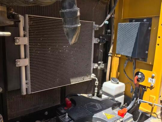 徐工XE135G履帶式挖掘機