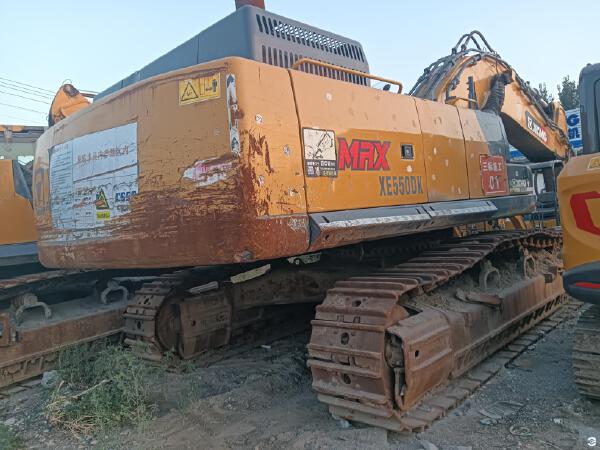 徐工XE550DK履帶式挖掘機