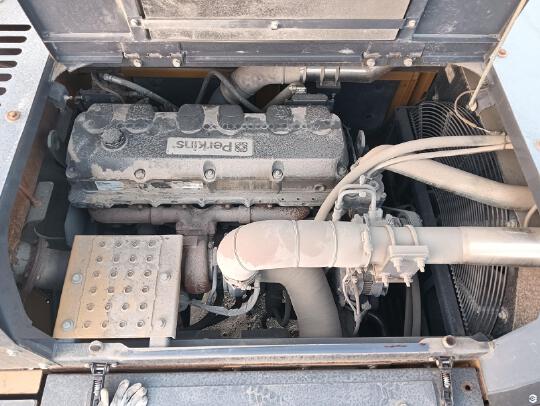 徐工XE550DK履帶式挖掘機