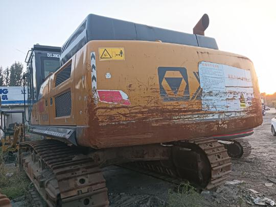 徐工XE550DK履帶式挖掘機