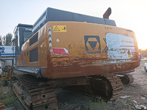 徐工XE550DK履帶式挖掘機