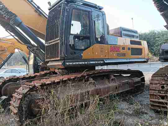 徐工XE550DK履帶式挖掘機