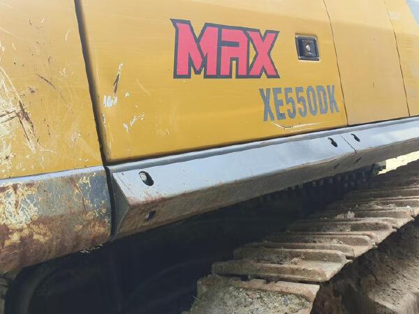 徐工XE550DK履带式挖掘机