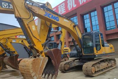 徐工XE215DA履帶式挖掘機