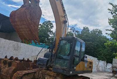 徐工XE215DA履帶式挖掘機