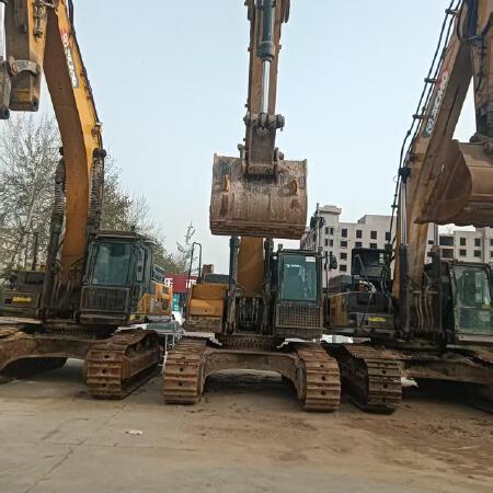 徐工XE380GK履带式挖掘机