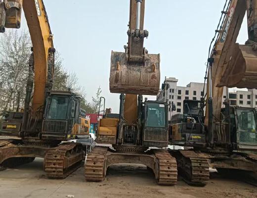 徐工XE380GK履带式挖掘机