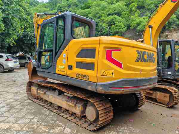 徐工XE135G履帶式挖掘機