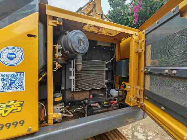 徐工XE135G履帶式挖掘機