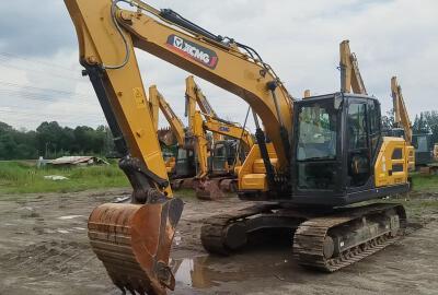 徐工XE135G履帶式挖掘機