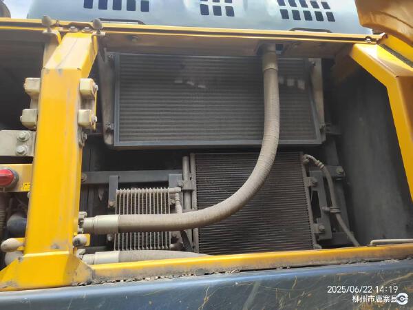 徐工XE370D履帶式挖掘機