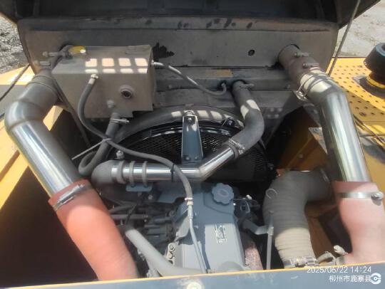 徐工XE370D履帶式挖掘機