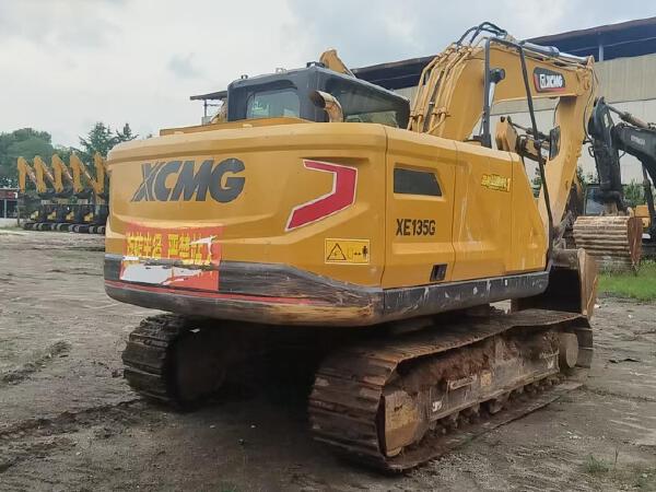 徐工XE135G履帶式挖掘機(jī)