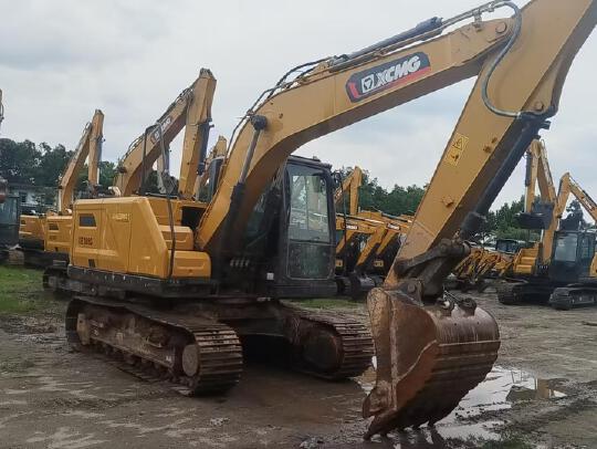 徐工XE135G履帶式挖掘機(jī)