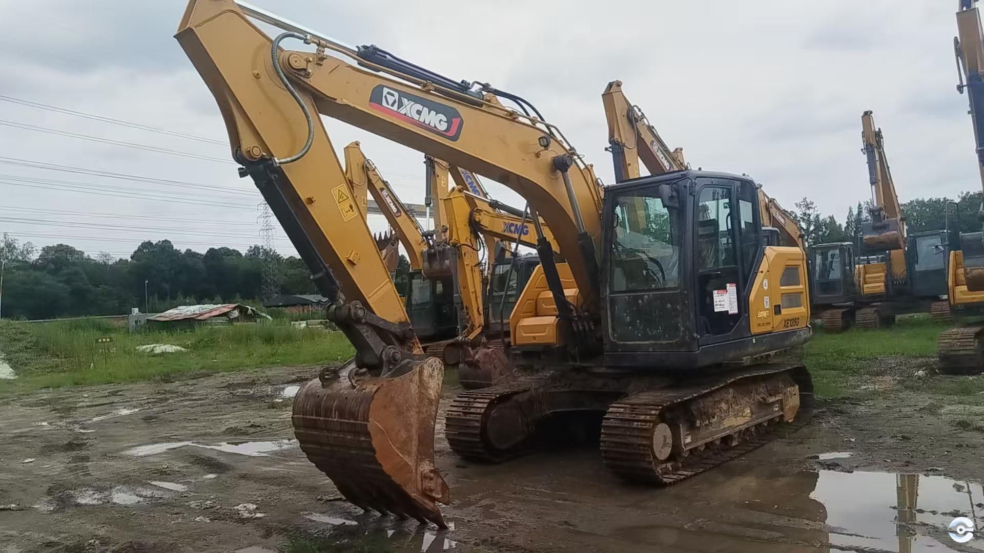 徐工XE135G履帶式挖掘機