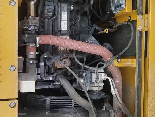 徐工XE135G履帶式挖掘機(jī)