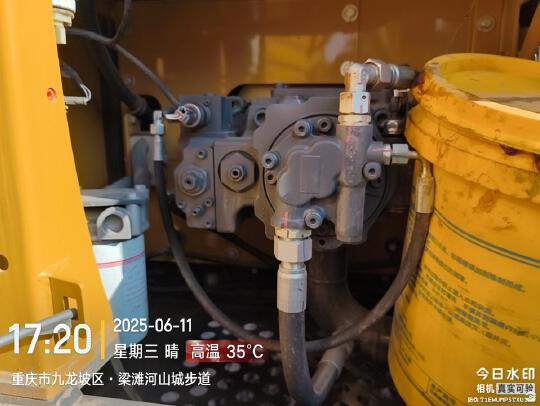 徐工XE135G履带式挖掘机