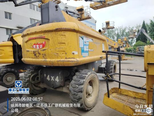 徐工GTBZ26S直臂式高空作業(yè)車