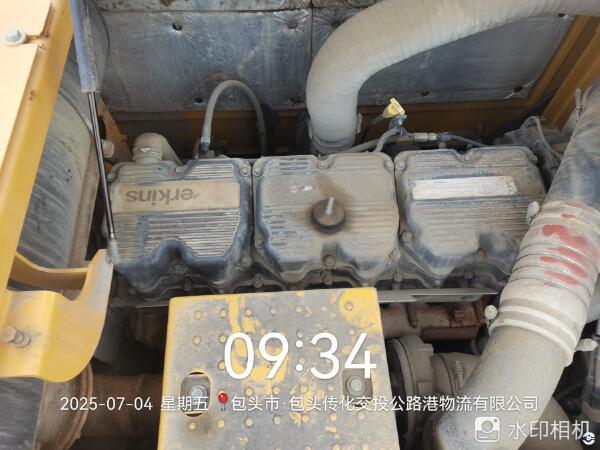 徐工XE800D履带式挖掘机