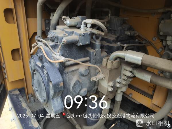 徐工XE800D履带式挖掘机