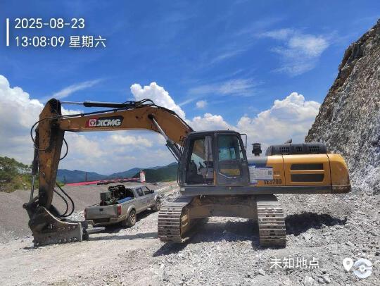 徐工XE370D履帶式挖掘機