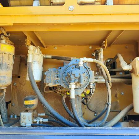 徐工XE380GK履带式挖掘机