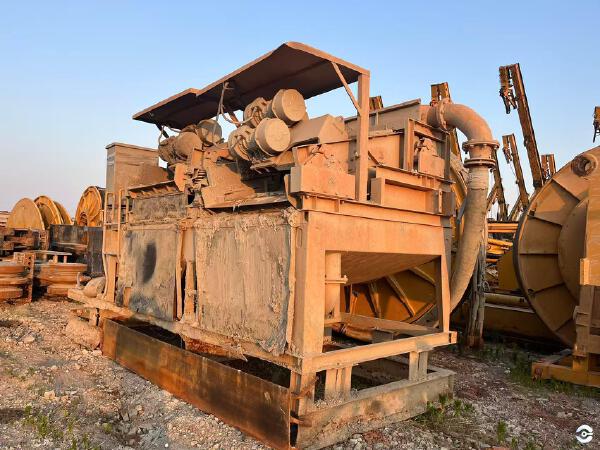 徐工XTC80/90銑削攪拌機(jī)