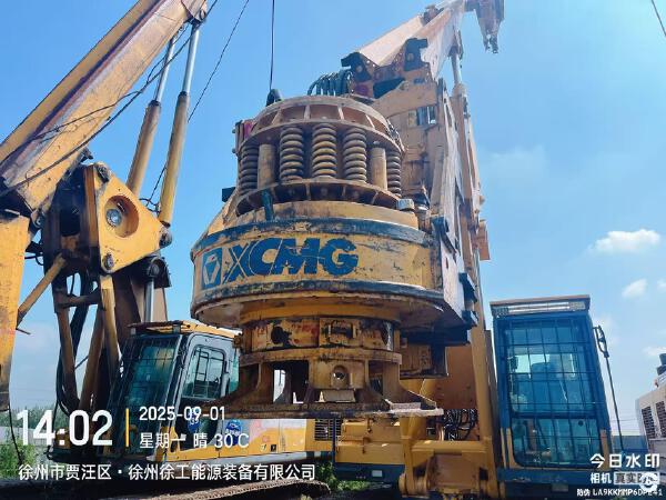 徐工XR280D旋挖鉆機