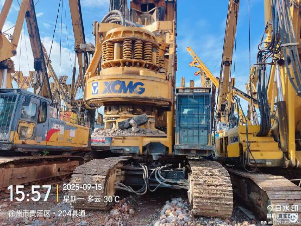 徐工XR280D旋挖鉆機
