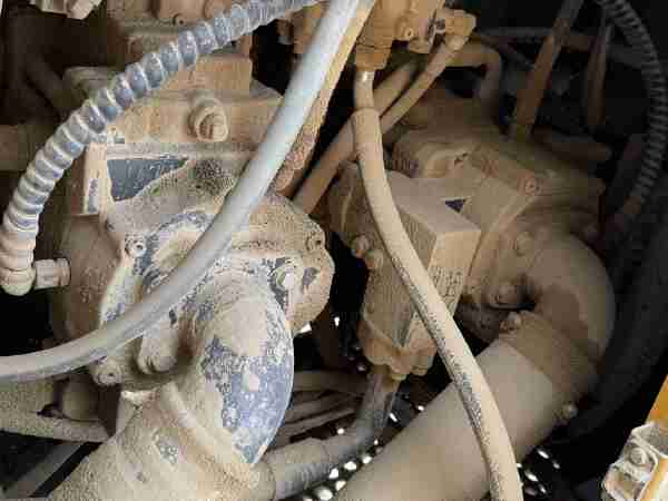 徐工XE900D履帶式挖掘機