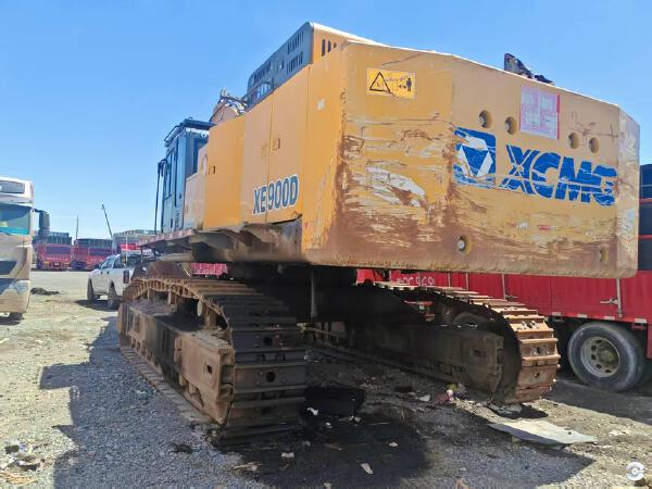 徐工XE900D履帶式挖掘機