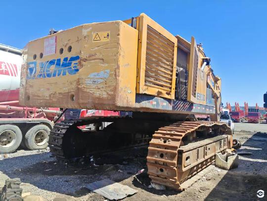 徐工XE900D履帶式挖掘機