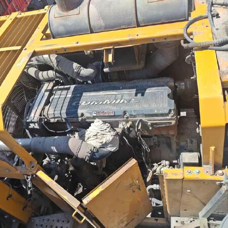 徐工XE900D履带式挖掘机