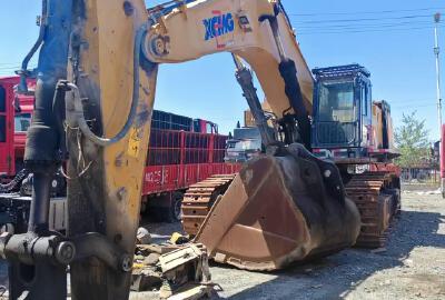 徐工XE900D履帶式挖掘機(jī)