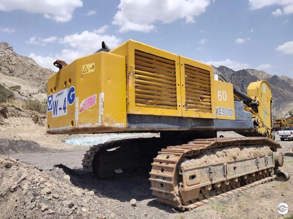 徐工XE900D履帶式挖掘機