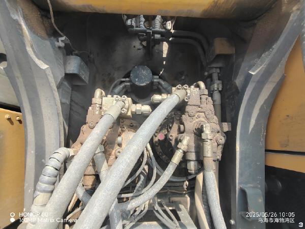 徐工XE700D履帶式挖掘機