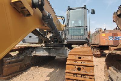 徐工XE700D履帶式挖掘機(jī)