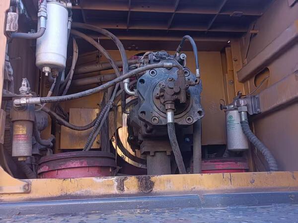 徐工XE700D履帶式挖掘機