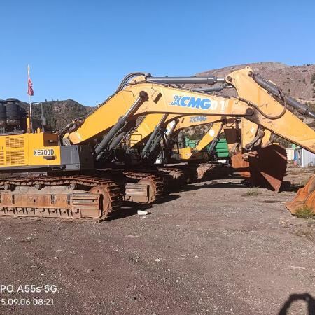 徐工XE700D履带式挖掘机