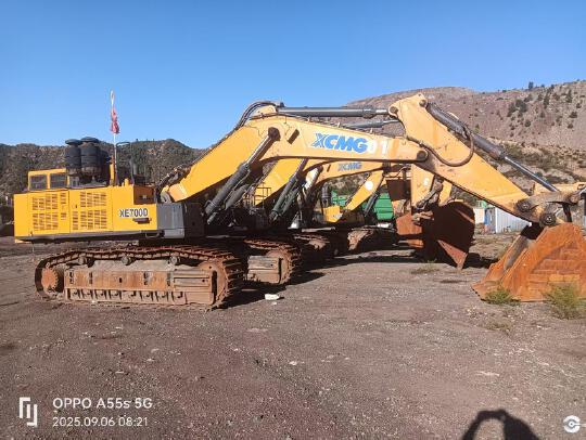 徐工XE700D履帶式挖掘機