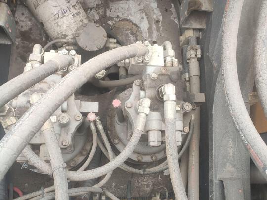 徐工XE700D履帶式挖掘機