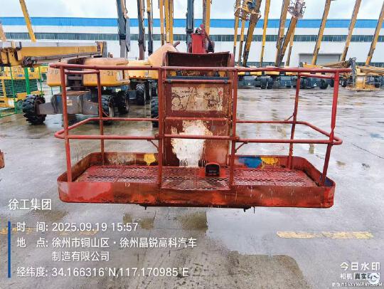 徐工GTBZ22S直臂式高空作業(yè)平臺(tái)