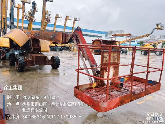 徐工GTBZ22S直臂式高空作業(yè)平臺(tái)