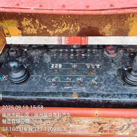 徐工GTBZ22S直臂式高空作业平台