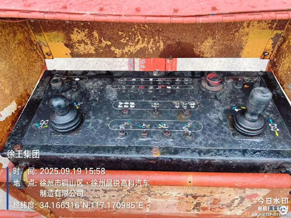 徐工GTBZ22S直臂式高空作業(yè)平臺(tái)